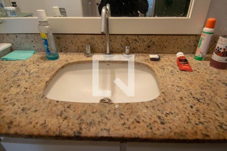 Apartamento à venda com 90m², 3 quartos e sem vagaBanheiro