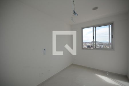 Quarto 1 suite de apartamento para alugar com 2 quartos, 57m² em Vila da Penha, Rio de Janeiro