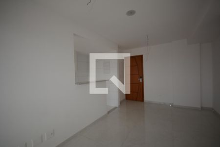Sala de apartamento para alugar com 2 quartos, 57m² em Vila da Penha, Rio de Janeiro