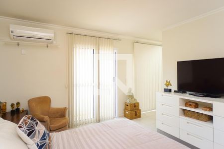 Casa de condomínio à venda com 320m², 6 quartos e 3 vagas Casa de condomínio à venda com 320m², 6 quartos e 3 vagasSuíte 1