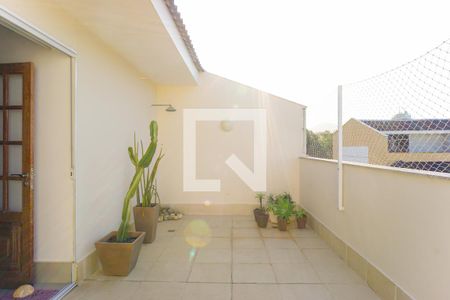 Casa de condomínio à venda com 320m², 6 quartos e 3 vagas Casa de condomínio à venda com 320m², 6 quartos e 3 vagasVaranda da Área Gourmet