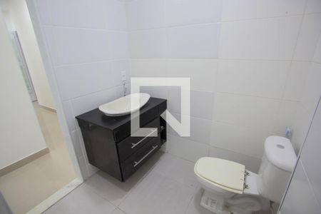Apartamento para alugar com 43m², 2 quartos e sem vaga Apartamento para alugar com 43m², 2 quartos e sem vagaBanheiro