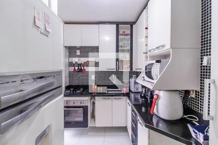 Apartamento à venda com 52m², 2 quartos e 1 vagaCozinha