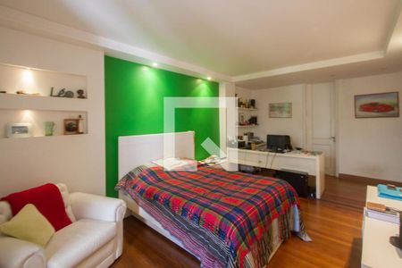 Casa à venda com 850m², 4 quartos e 3 vagasSuíte 2