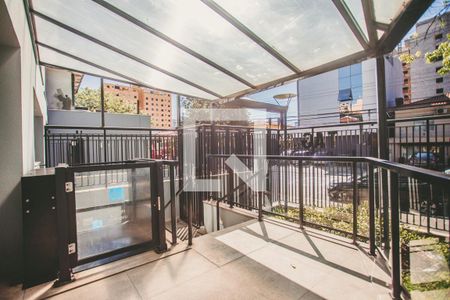 Apartamento à venda com 35m², 1 quarto e 1 vagaHall de Entrada - Acessibilidade