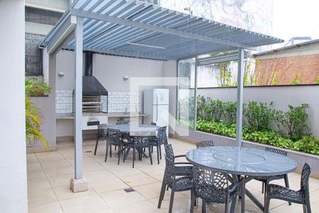 Apartamento à venda com 54m², 2 quartos e 1 vaga Apartamento à venda com 54m², 2 quartos e 1 vagaÁrea comum - Churrasqueira