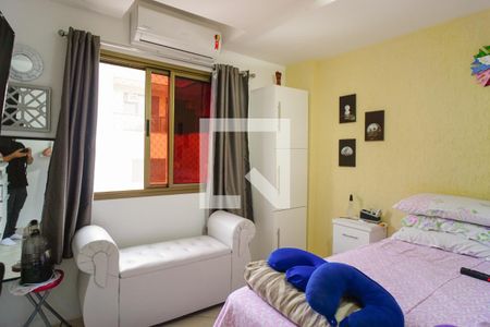 Apartamento à venda com 320m², 4 quartos e 2 vagas Apartamento à venda com 320m², 4 quartos e 2 vagasSuíte 1