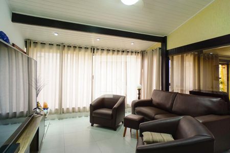 Apartamento à venda com 320m², 4 quartos e 2 vagas Apartamento à venda com 320m², 4 quartos e 2 vagasSala