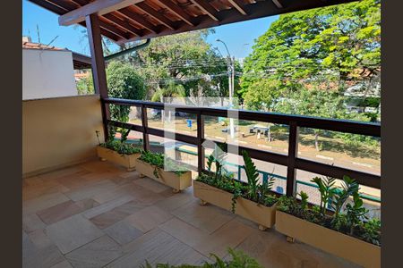 Casa à venda com 541m², 4 quartos e 6 vagasVista da Varanda