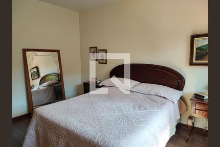 Casa à venda com 541m², 4 quartos e 6 vagasSuíte