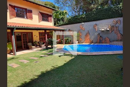 Casa à venda com 541m², 4 quartos e 6 vagasÁrea comum - Piscina