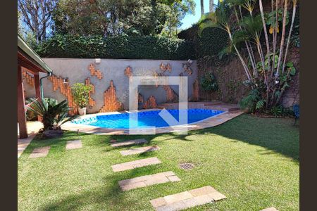 Casa à venda com 541m², 4 quartos e 6 vagasÁrea comum - Piscina