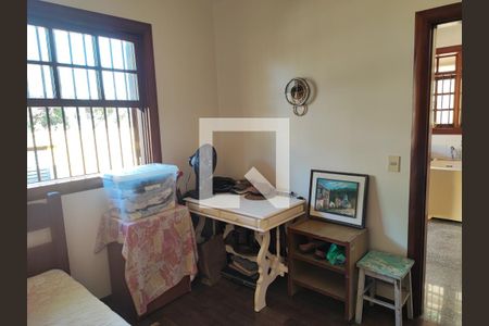 Casa à venda com 541m², 4 quartos e 6 vagasQuarto de Serviço