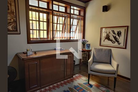 Casa à venda com 541m², 4 quartos e 6 vagasSala de Estar