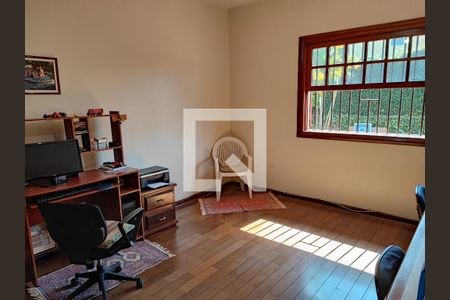 Casa à venda com 541m², 4 quartos e 6 vagasQuarto 2