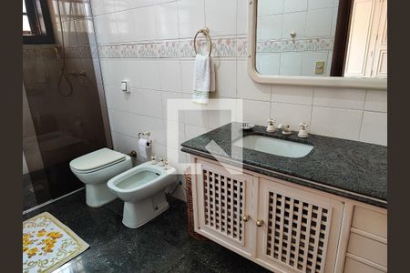 Casa à venda com 541m², 4 quartos e 6 vagasBanheiro 2