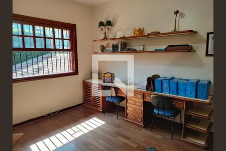 Casa à venda com 541m², 4 quartos e 6 vagasQuarto 2