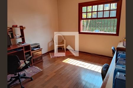 Casa à venda com 541m², 4 quartos e 6 vagasQuarto 2