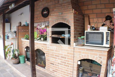 Casa à venda com 300m², 3 quartos e 2 vagasChurrasqueira