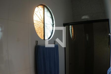 Casa à venda com 300m², 3 quartos e 2 vagasBanheiro da Suíte