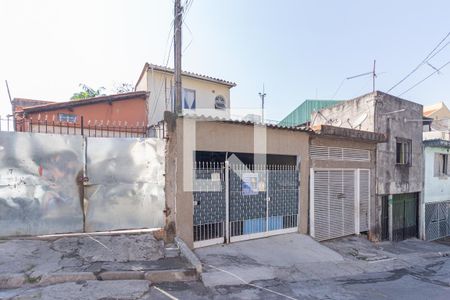 Casa à venda com 110m², 3 quartos e 1 vagaFachada