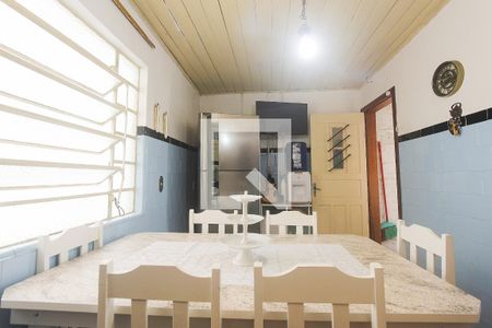Casa à venda com 110m², 2 quartos e 2 vagasCozinha