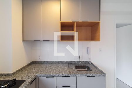 Sala / Cozinha de apartamento para alugar com 2 quartos, 34m² em Sé, São Paulo