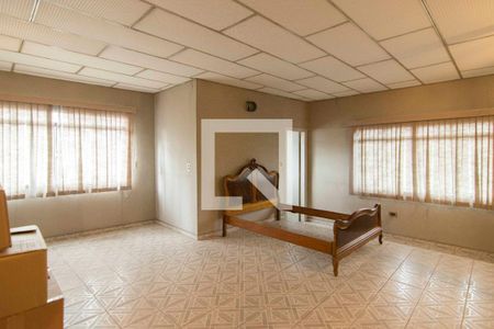 Casa à venda com 350m², 3 quartos e 9 vagasSuíte