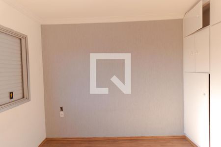 Quarto  de apartamento à venda com 1 quarto, 56m² em Centro, Campinas