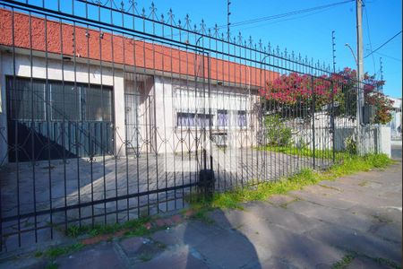 Casa à venda com 160m², 2 quartos e 4 vagasfachada 