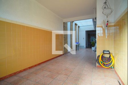 Casa à venda com 160m², 2 quartos e 4 vagasgaragem 