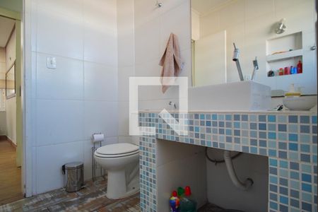 Casa à venda com 160m², 2 quartos e 4 vagasBanheiro Corredor