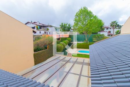 Casa à venda com 385m², 3 quartos e 4 vagas Casa à venda com 385m², 3 quartos e 4 vagasVista