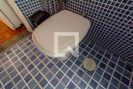 Banheiro de kitnet/studio para alugar com 1 quarto, 20m² em República, São Paulo