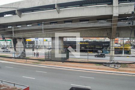 Vista Quarto 2 de apartamento para alugar com 3 quartos, 110m² em Canindé, São Paulo