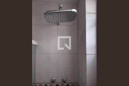 Apartamento à venda com 80m², 3 quartos e 1 vaga Apartamento à venda com 80m², 3 quartos e 1 vagaBanheiro