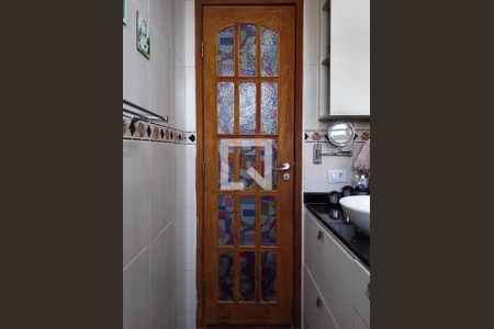 Apartamento à venda com 80m², 3 quartos e 1 vaga Apartamento à venda com 80m², 3 quartos e 1 vagaBanheiro