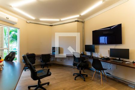 Casa à venda com 640m², 5 quartos e 4 vagasQuarto 2