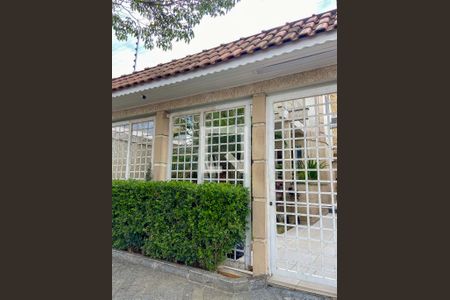 Casa à venda com 640m², 5 quartos e 4 vagasFachada