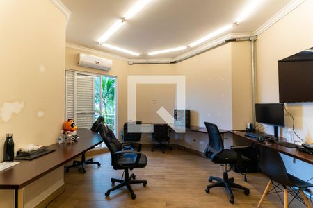 Casa à venda com 640m², 5 quartos e 4 vagasQuarto 2