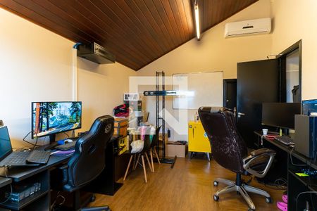 Casa à venda com 640m², 5 quartos e 4 vagasQuarto 3