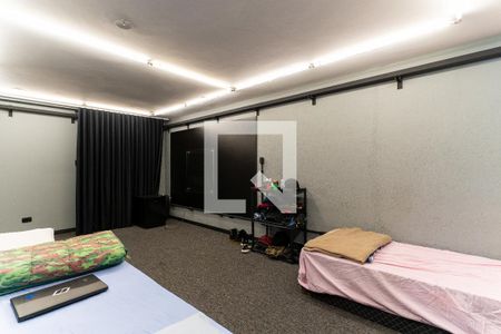 Casa à venda com 640m², 5 quartos e 4 vagasGaragem