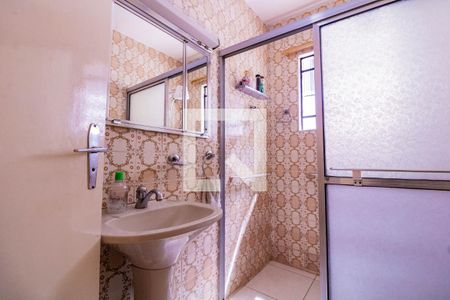 Casa à venda com 193m², 3 quartos e 1 vaga Casa à venda com 193m², 3 quartos e 1 vagaBanheiro Corredor