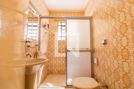 Casa à venda com 193m², 3 quartos e 1 vaga Casa à venda com 193m², 3 quartos e 1 vagaBanheiro Corredor