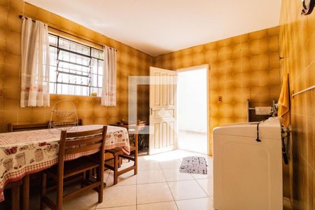Casa à venda com 193m², 3 quartos e 1 vaga Casa à venda com 193m², 3 quartos e 1 vagaÁrea de Serviço
