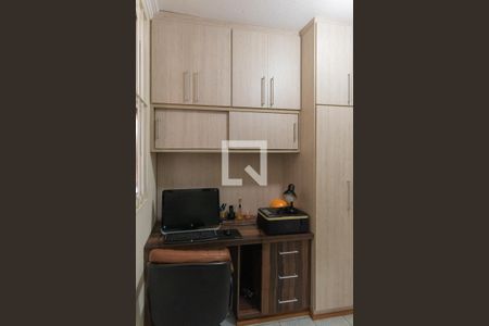 Casa à venda com 280m², 3 quartos e 2 vagas Casa à venda com 280m², 3 quartos e 2 vagasQuarto 3