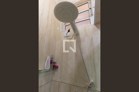 Casa à venda com 280m², 3 quartos e 2 vagas Casa à venda com 280m², 3 quartos e 2 vagasBanheiro 1