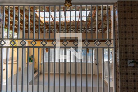 Casa à venda com 280m², 3 quartos e 2 vagas Casa à venda com 280m², 3 quartos e 2 vagasVaranda da Sala