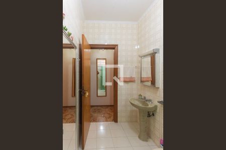 Casa à venda com 280m², 3 quartos e 2 vagas Casa à venda com 280m², 3 quartos e 2 vagasCasa dos - Banheiro