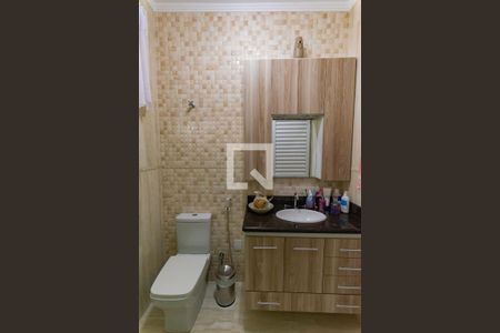 Casa à venda com 280m², 3 quartos e 2 vagas Casa à venda com 280m², 3 quartos e 2 vagasBanheiro 1